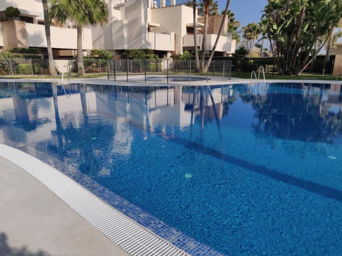 Bahia De La Plata Seafront Estepona Exterior foto